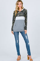 CAMO COLOR BLOCK LONG SLEEVE HOODIE